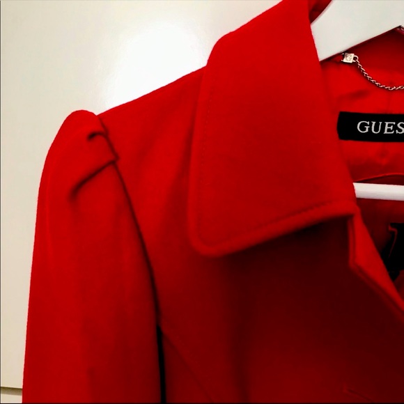 Guess - Picture 4 of 5